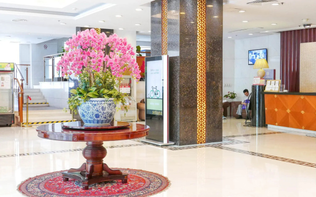 Shaanxi Business Hotel