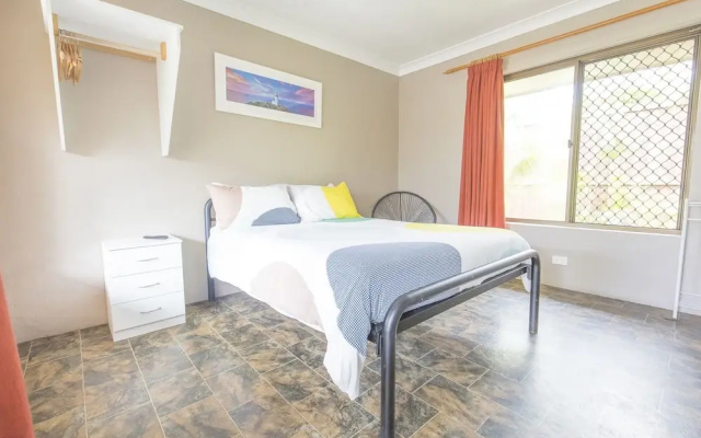 Backpackers Holiday Village