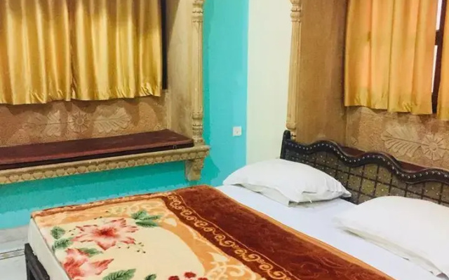 Hotel Raj Safari Jaisalmer