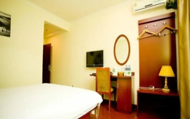 GreenTree Inn JiangSu Wuxi Xishan Youyi Business Hotel