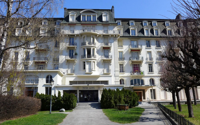 hotelImage
