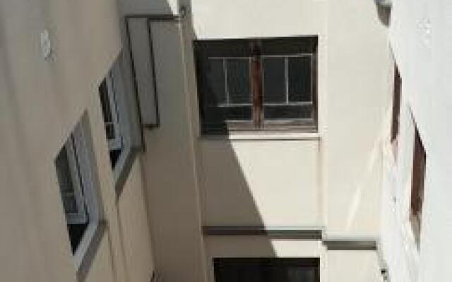 Hotel Toledano Ramblas Барселона вид на фасад