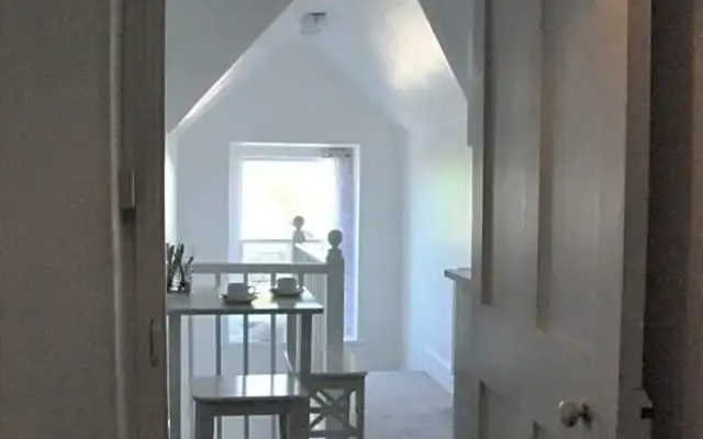Gordon House B & B
