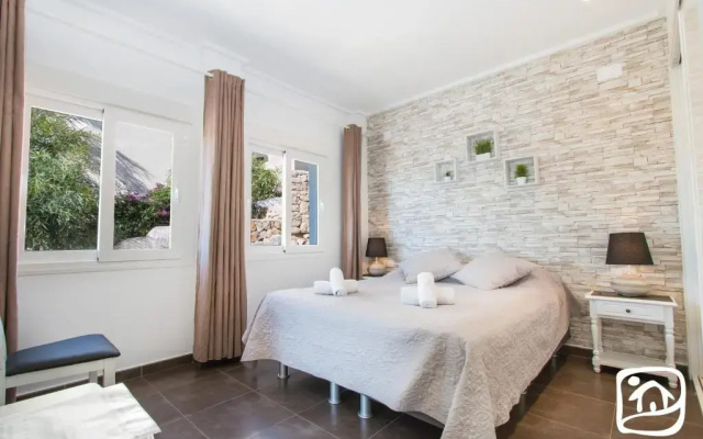 Villa Punta Vista 6 by Abahana Villas
