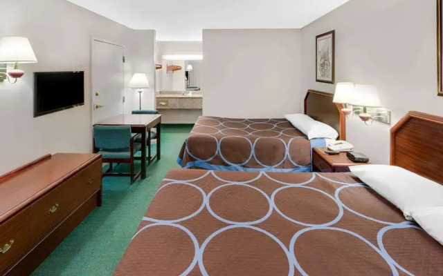 Super 8 by Wyndham Ocean Springs Biloxi