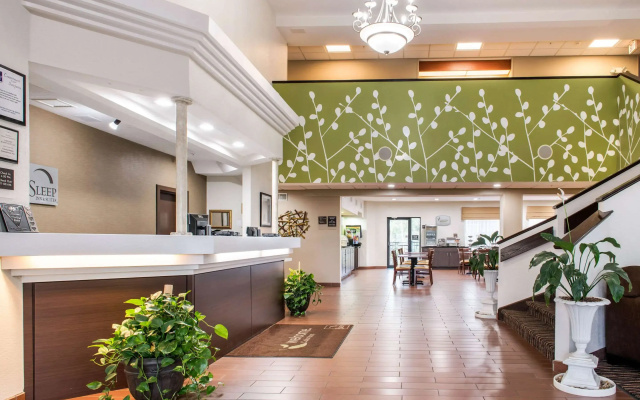 Sleep Inn & Suites Columbus South