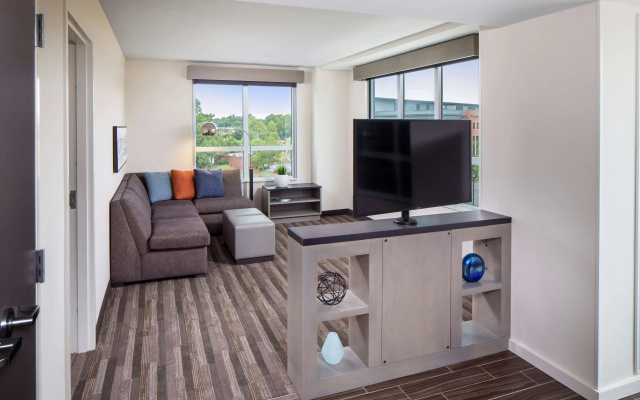 Hyatt House Charleston / Mount Pleasant