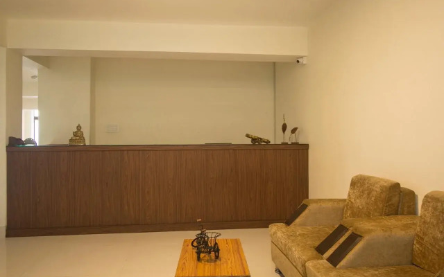 Taktse Continental by OYO Rooms