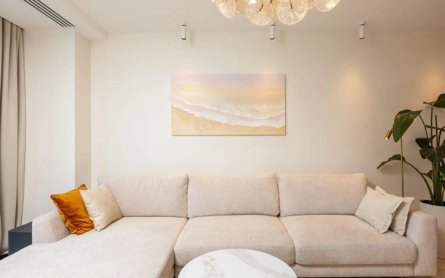 Sun Apartments АК Карат 21