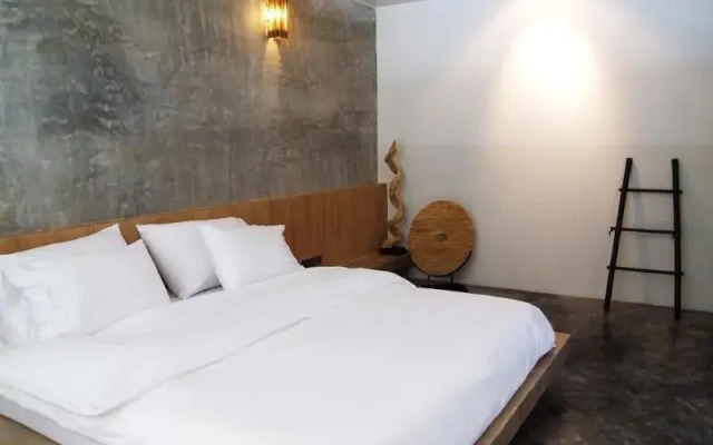 Bari Lamai Resort