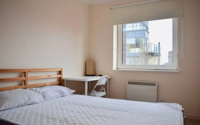 Canary Wharf 2 Bedroom Apartment With Amazing Views