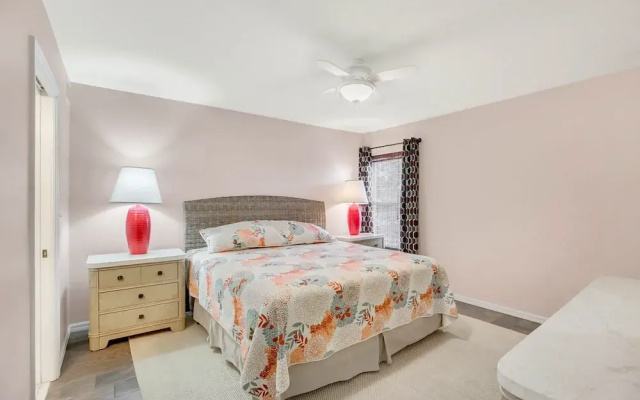 Beachside Condo in Tampa Bay by RedAwning