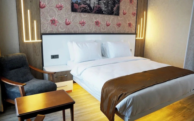 Akgül Otel
