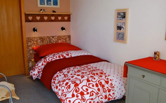 Mountain Chalet With Garden & Parking in Grindelwald