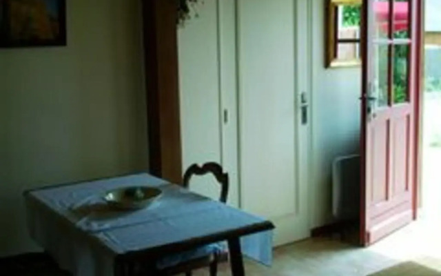 Gîte Neung-sur-Beuvron, 2 pièces, 2 personnes - FR-1-491-85