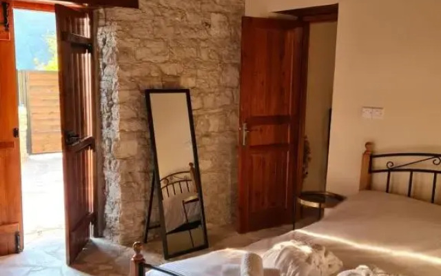 The Stonehouse Suites