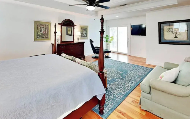 Oceanside Unit A by Tybee Vacation Rentals