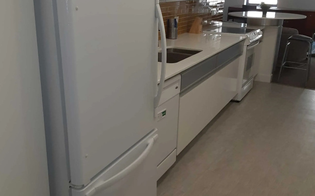 Great Value 1 Bedroom Apartment! Fast Wifi!