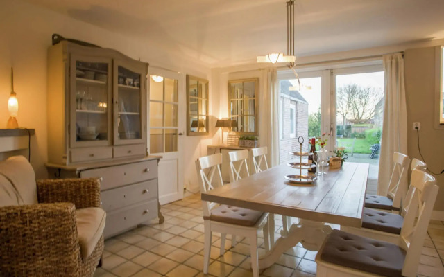 Spacious Holiday Home in Groede