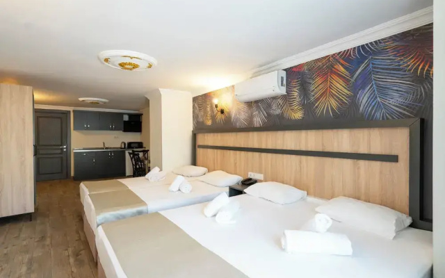 Piyes Otel