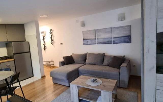 Apartment S