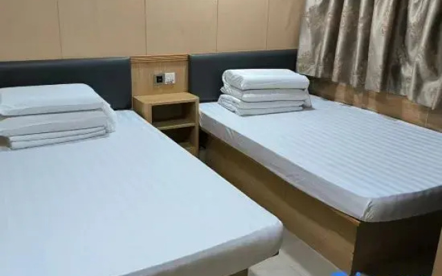 WIDE EVER HOSTEL (Mongkok MTR Exit E1)