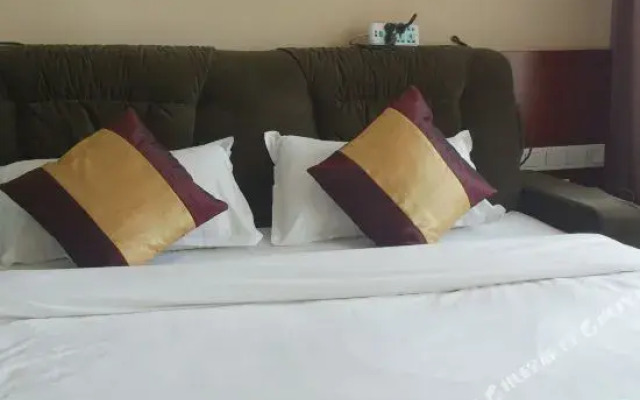 Junhui Business Hotel