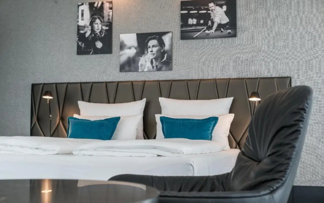 Motel One Berlin-Upper West