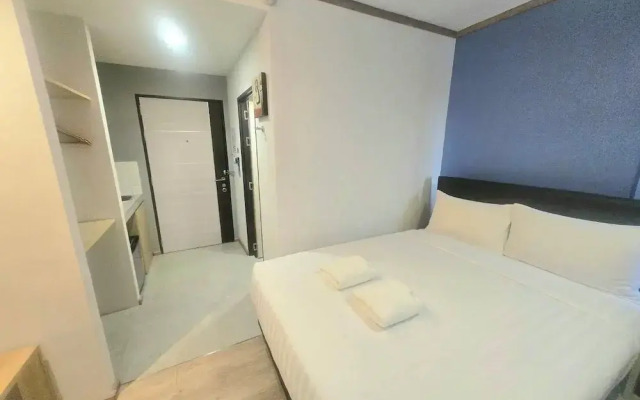 Prom Ratchada Hotel Annex 2