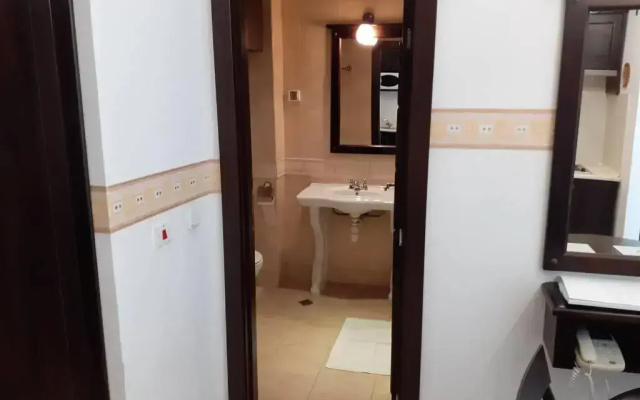 Private Apartment in The Cliff Resort