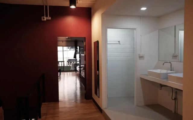 Phresh Hostel