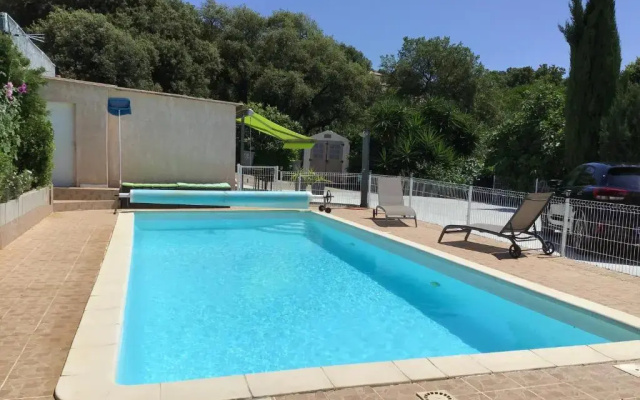 Pavillon T2 Proche Ville Dans Petite Residence
