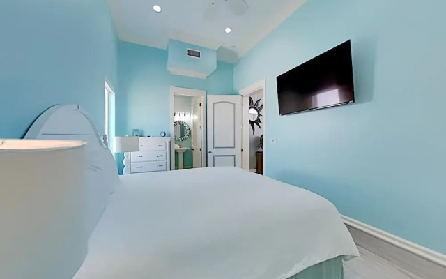 Mural Manor on Ponce by Southern Vacation Rentals