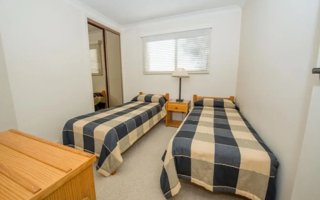 A Yachtsmans Rest Unit 4, 37 Victoria Parade