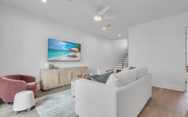 Azul Townhomes A4 - Sunset