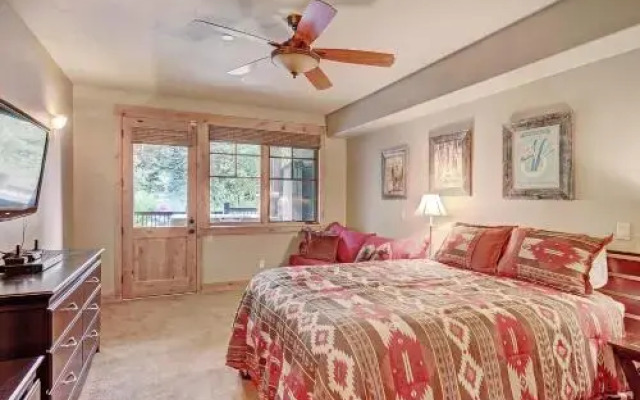 39C Union Creek Townhomes West Townhouse