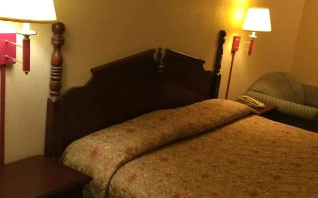 Howards Inn Motel