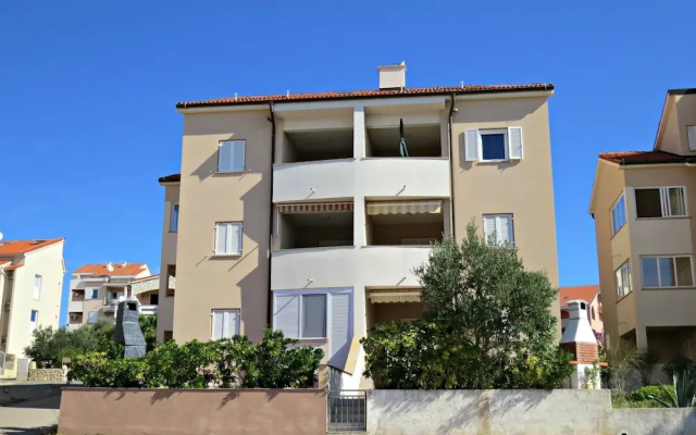 Apartment Haris