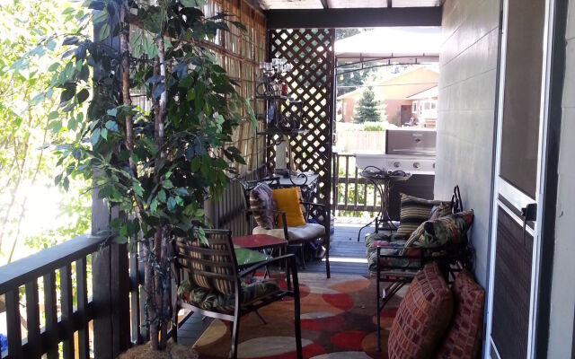 Отель Secret Garden Bed & Breakfast США, Такома - отзывы, цены и фото номеров - забронировать отель Secret Garden Bed & Breakfast онлайн вид на фасад