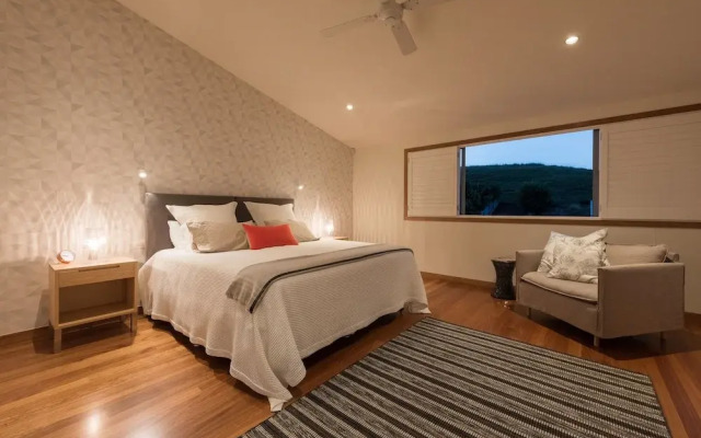 Otaha Beachfront Lodge by Touch of Spice