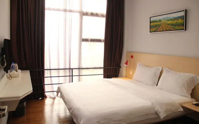 Dongguan Hotel