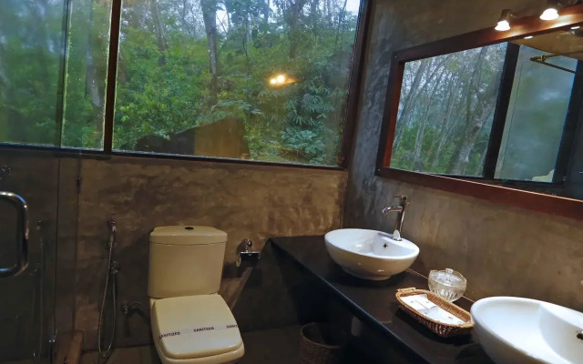 Sanctuary Lodge