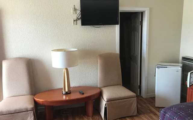 Flamingo Motel