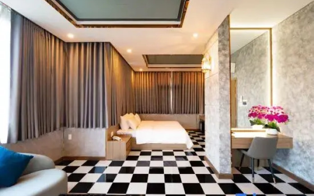 LUXURY Hotel Pham Van Dong