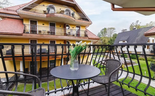 Apartament Neapol Rezydencja Sienkiewicza by Renters