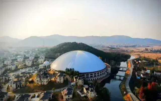 Guoqi Hotel (Tangchi Hot Spring Tourism Resort)