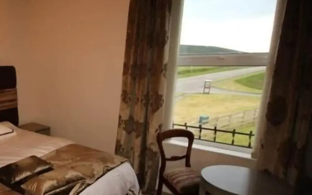 Parkside Hotel