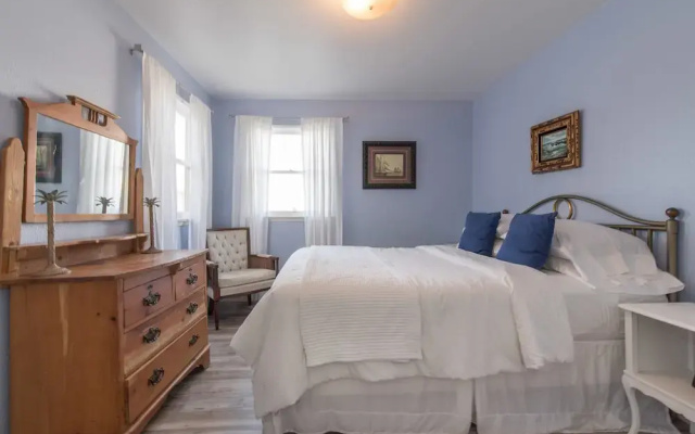 Weymouth Lane 3 Bedroom Beach Home