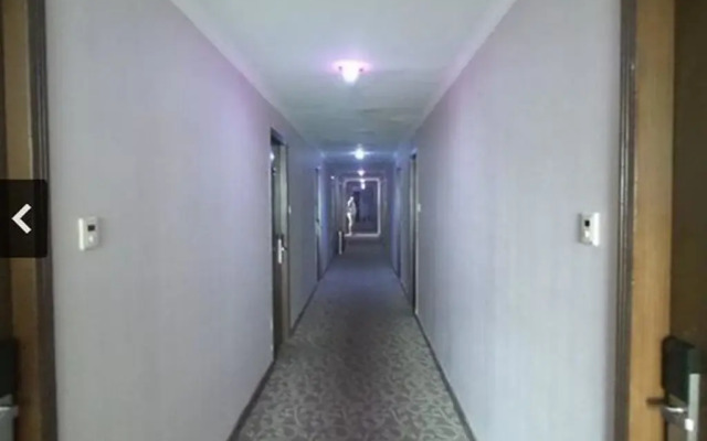 Hanglong Guest House