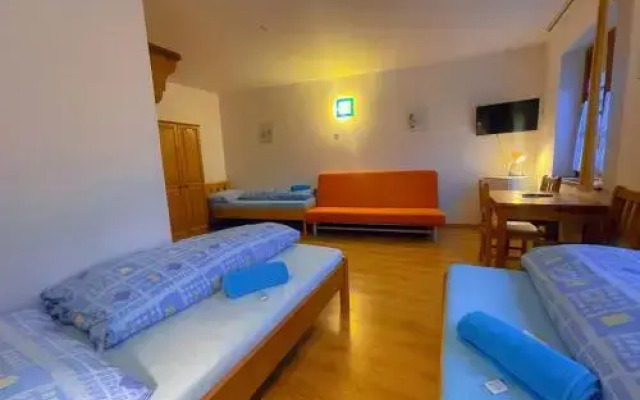 Alva Pension 1